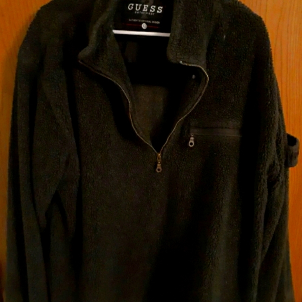 Guess Pull Over Half Zip Shirt